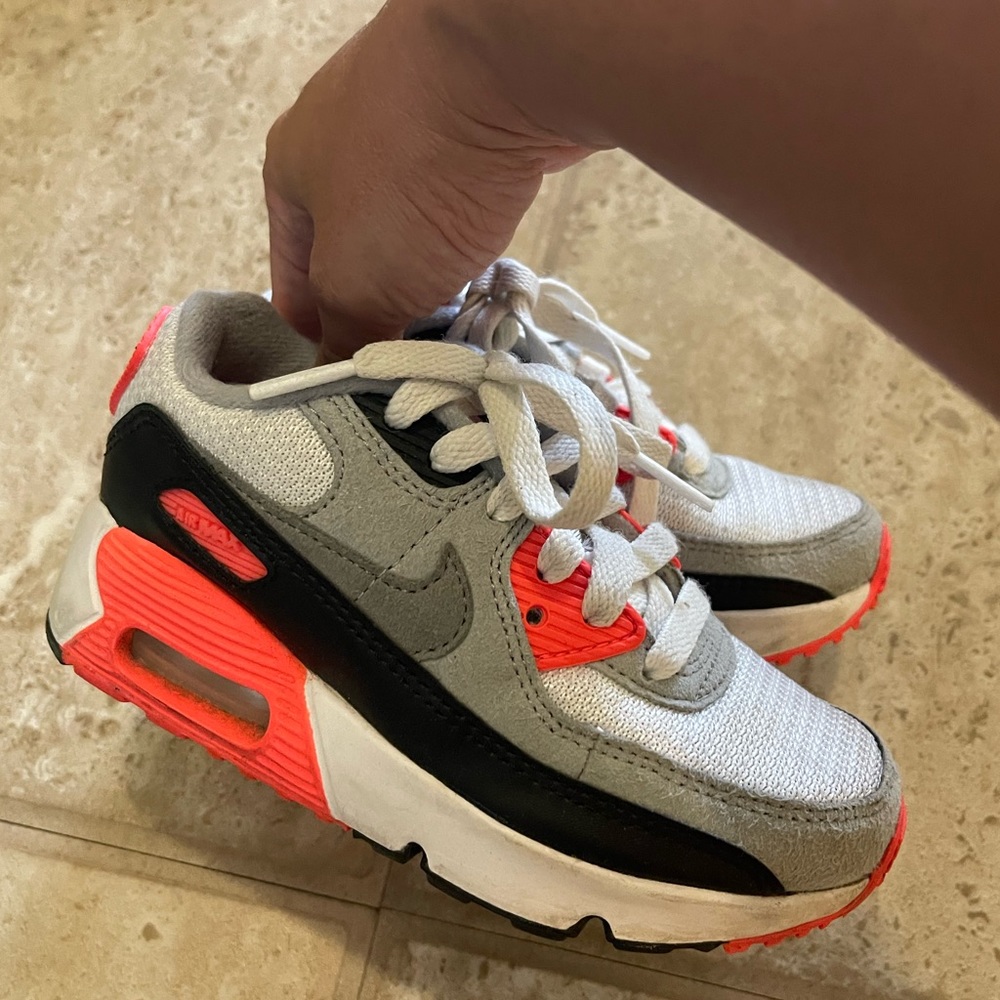 Kids Nike Air Max 90, 11c, Red white black, EUC